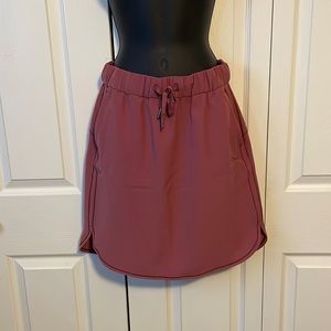 Lululemon Knee Length Skirt